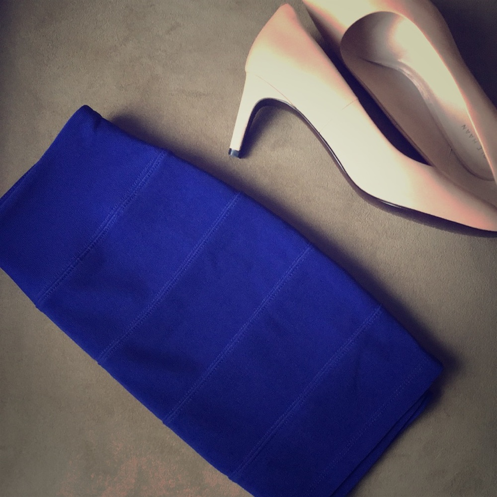 NWOT Forever 21 Size Small Darling Blue Skirt